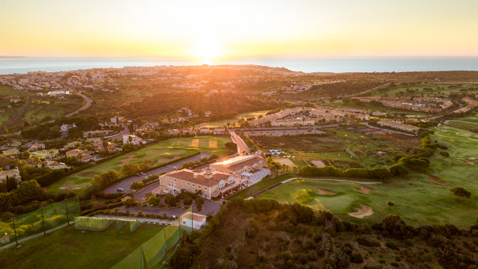 Portugal golf courses - Boavista Golf Course - Photo 14
