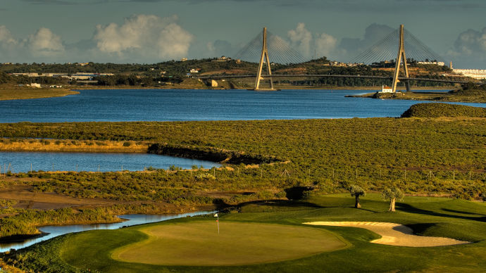 Portugal golf courses - Quinta do Vale Golf Course - Photo 9